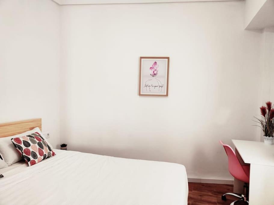 Centrico Conjunto Habitacional Alicante Esterno foto