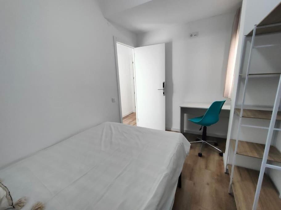 Centrico Conjunto Habitacional Alicante Esterno foto